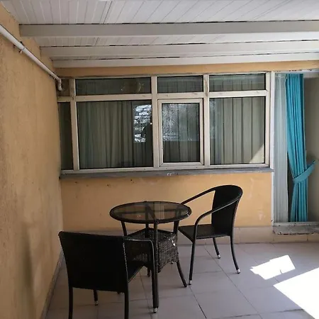 Amida House 3*