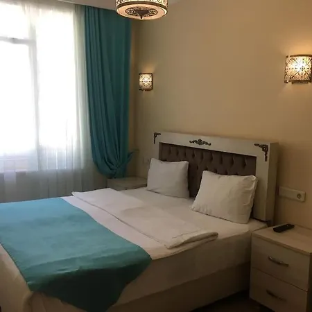 Apartahotel Amida House 3*