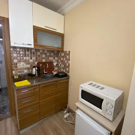 Amida House Apartahotel