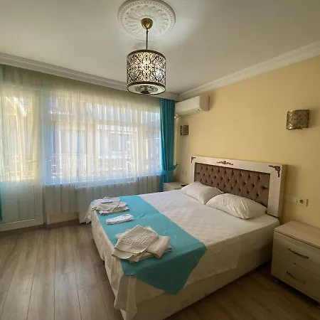 Amida House Apartahotel