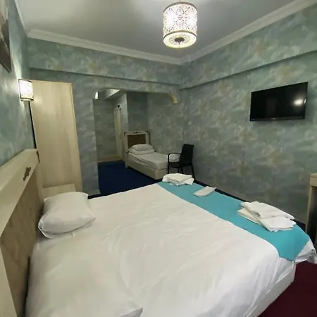 Amida House 3*