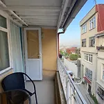 Amida House Aparthotel