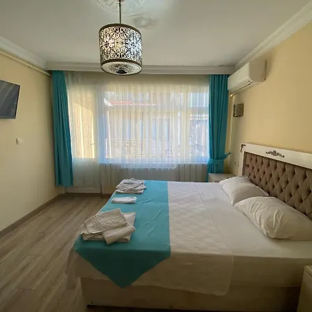 Amida House 3*