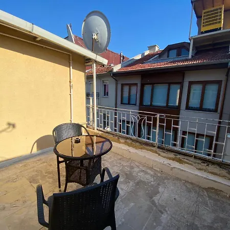 Amida House Hotel apartamentowy