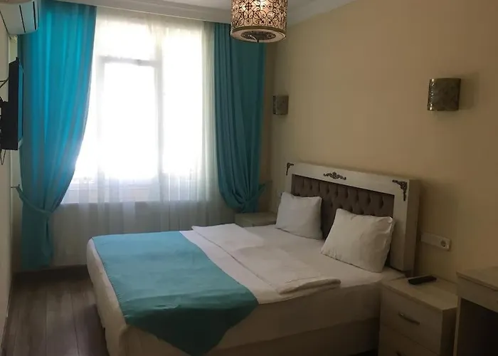 Aparthotel Amida House 3*