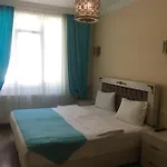 Lägenhetshotell Amida House 3*